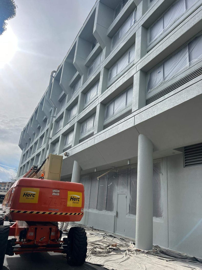 d62e71_3716f00d78104712b8308b961115b8cd~mv2