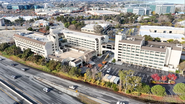 d62e71_a9cbddfe4baf466db19c346e66f04bda~mv2