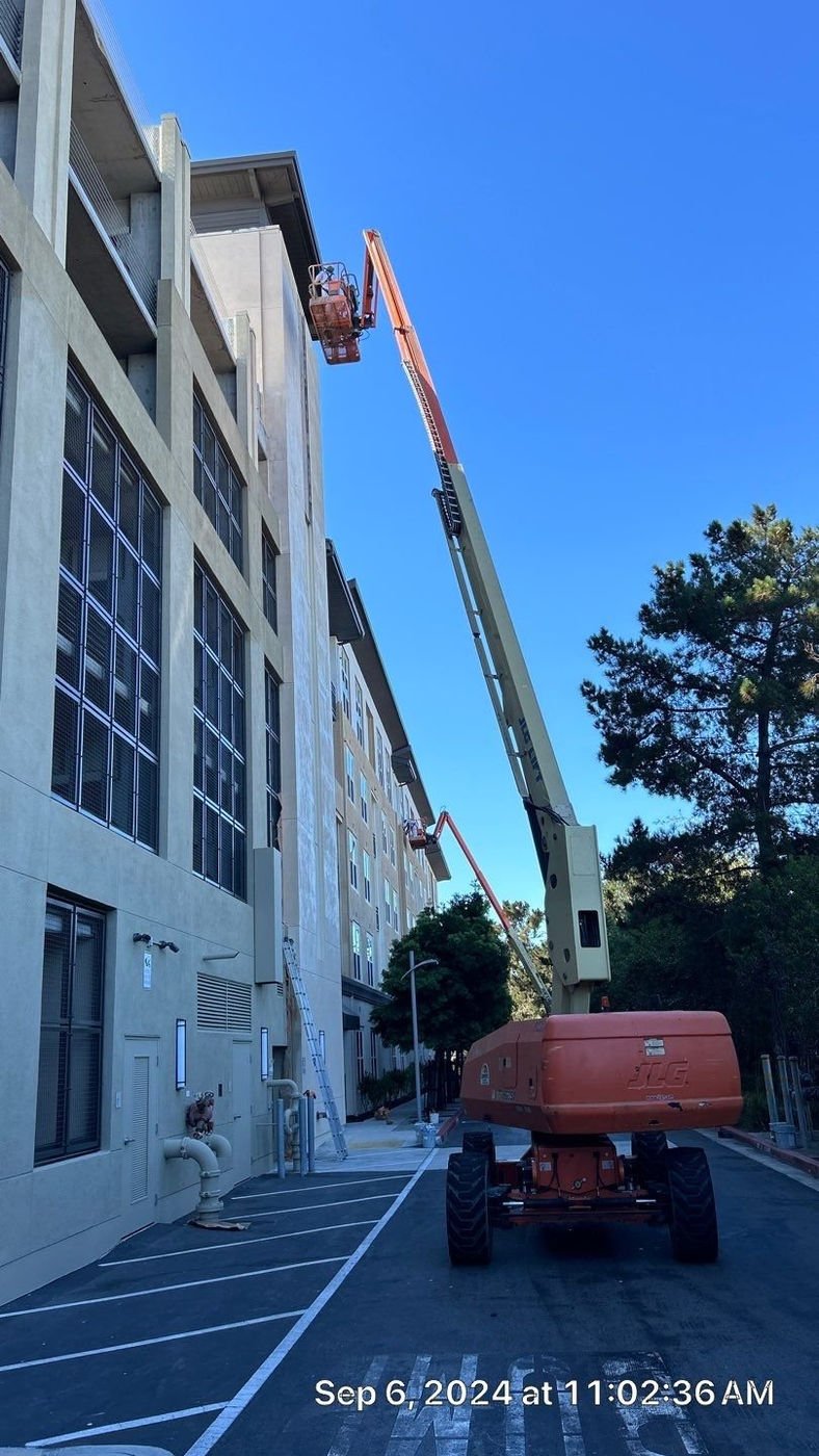 d62e71_da3e35f1df424f3ca467add3a9d2c24f~mv2